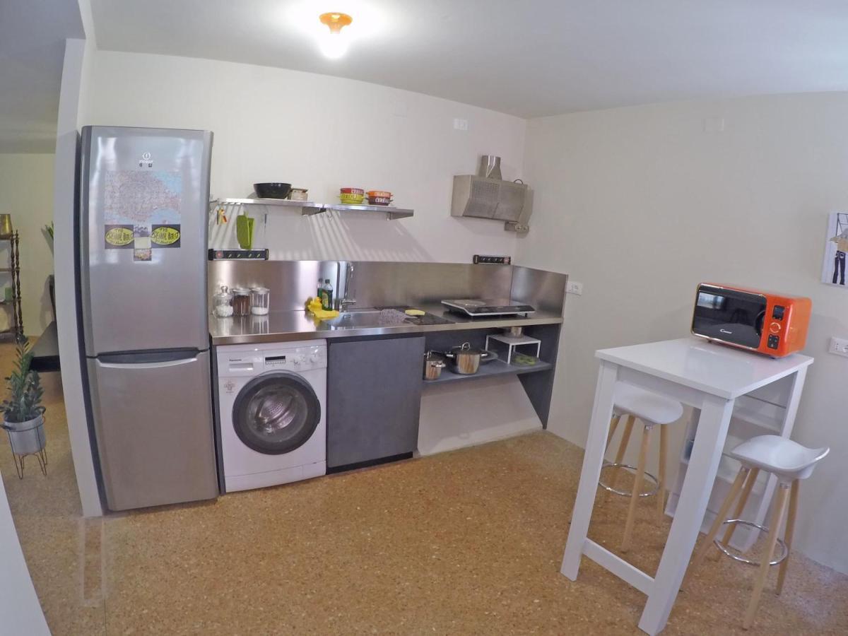 San Polo Family Apartment Venezia Esterno foto